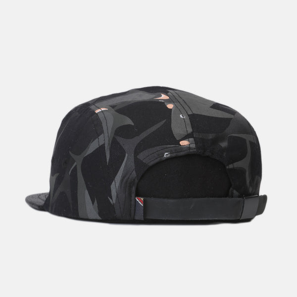 BLACK WAVES 5 PANEL CAMPER!